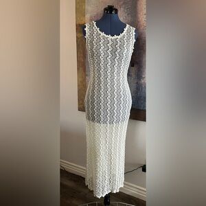 Exquisite Lace Dress in Cream & Metallic Gold